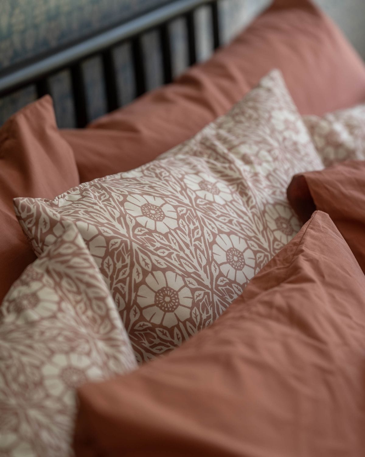 Örngott I Folkness x Boråstapeter